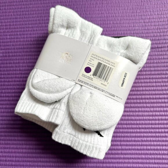 6 Pairs Nike Cotton Crew Sock Dri-Fit White Mens 6-8 M Women 6-10 Cushioned - Picture 4 of 4
